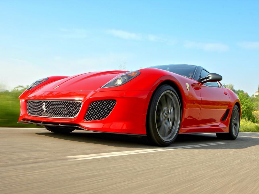  Ferrari 599 GTO 2010 года  (фото 7 из 39)
